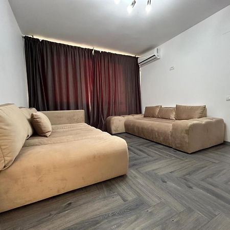 Elit Apartment Craiova Extérieur photo