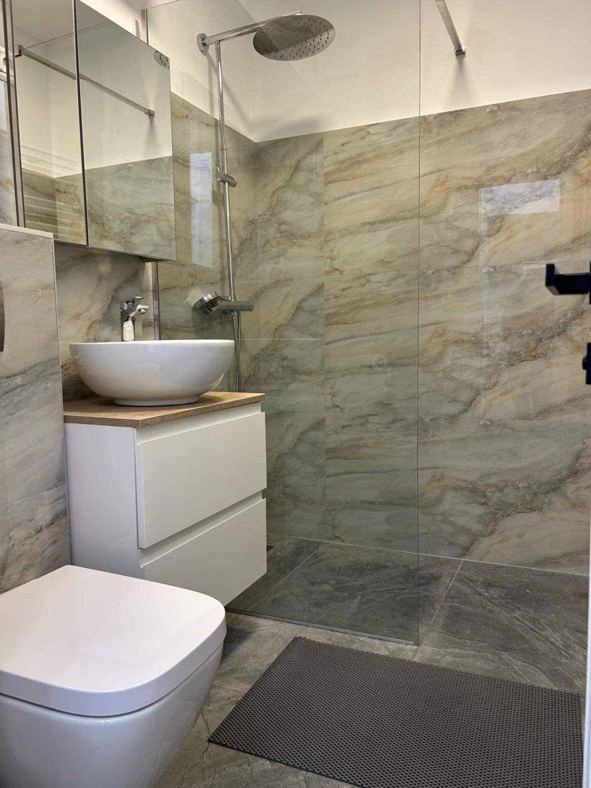 Elit Apartment Craiova Extérieur photo